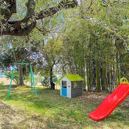 Awesome Apartment In Senigallia With Wifi And 3 Bedrooms Apartmán